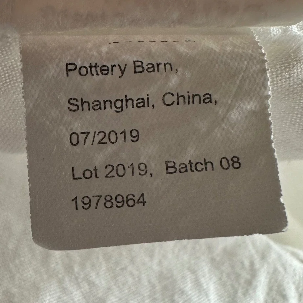 Pottery Barn Bed Skirt Cal King Cream EUC 100% Linen 17in Drop Pleated